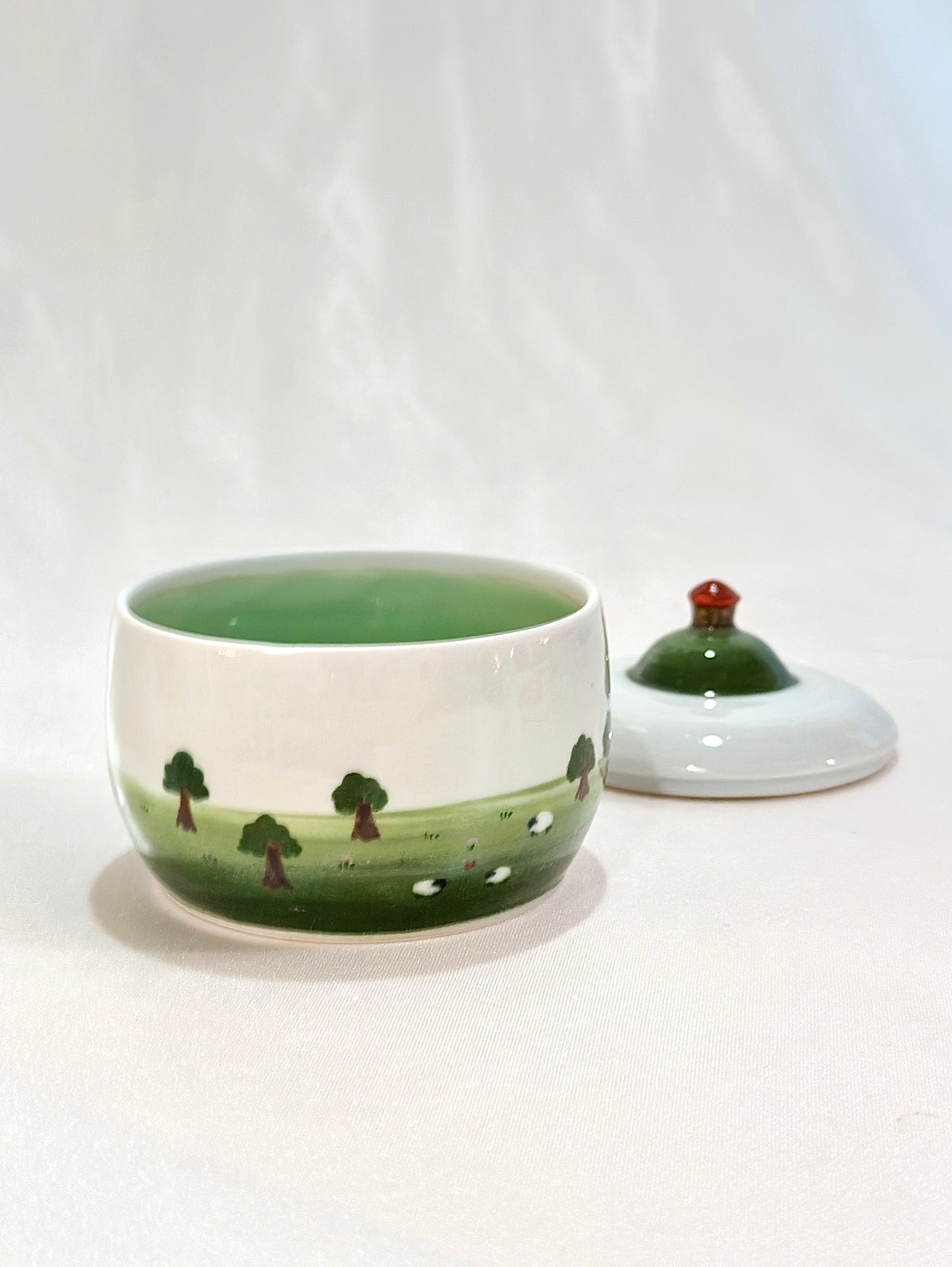 Little Cottage Hill Trinket Box